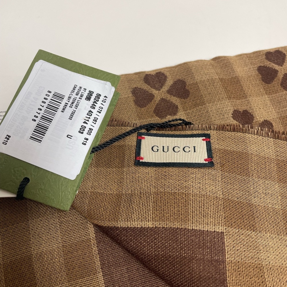 Gucci gg logo scarf - Picture 6 of 7